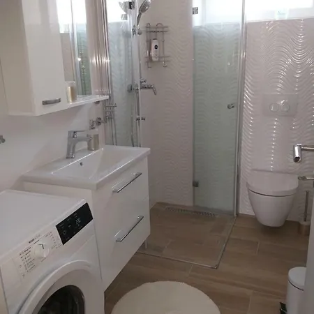 Luka Apartmán Pula