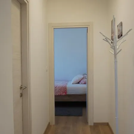 Luka Appartement *